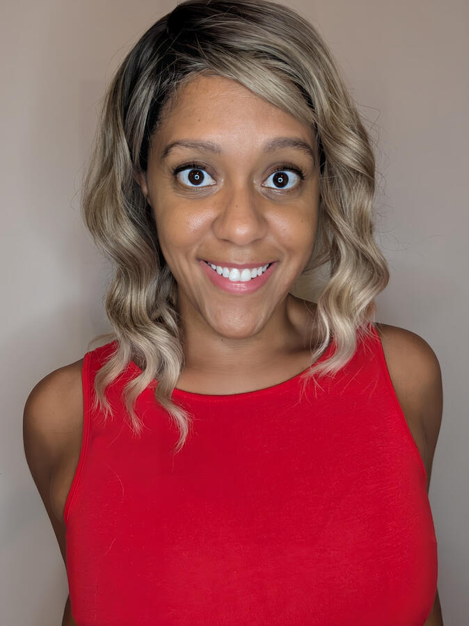 Headshot - Red - Blonde